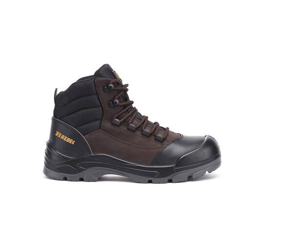 botas zapato paredes