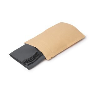 Stamina TW2038 - VEZALI Toalla ligera elaborada en Microfibra RPET de 200 g/m² con borde remallado a conjunto del cuerpo